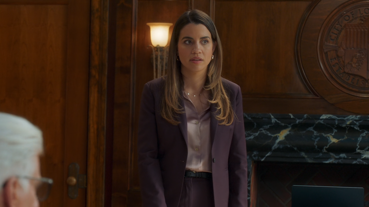 Mr.Mayor.S01E06.Respect.in.the.Workplace.1080p.10bit.AMZN.WEB-DL.DDP5.1.HEVC-Vyndros.mkv_snapshot_12