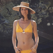 elsa-martinelli-e62