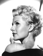 rita-hayworth-h67