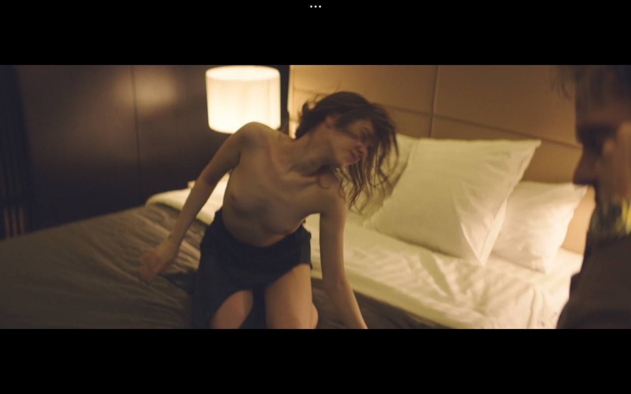 Screenshot_2024-07-30-22-27-19-567_com.mxtech.videoplayer.pro