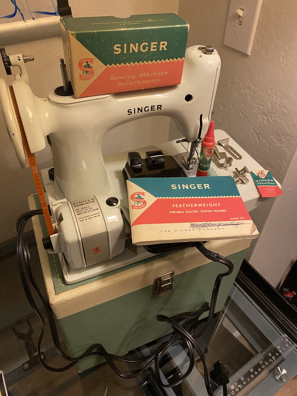 2CA544D0-3261-4306-B9AC-ED403619F65F