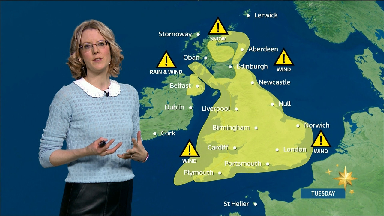 ITV News London_20211207_18001830.ts_snapshot_26.02.781