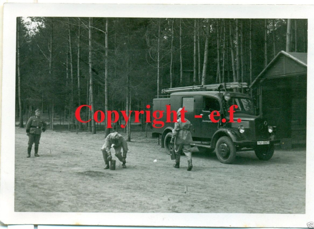 FEUERWEHR-AUTO - FEUERLÖSCHPOLIZEI - Regiment 2 