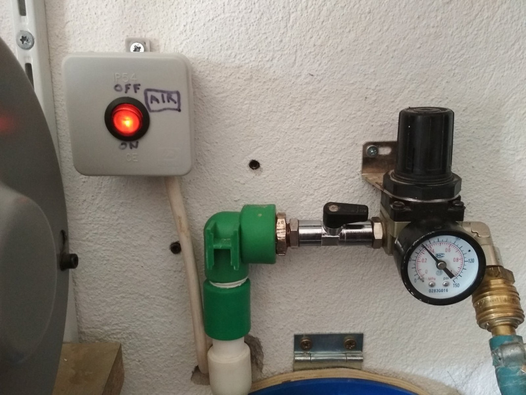 21FC6E79-8AEB-4D77-8A43-7E77AAC947D5