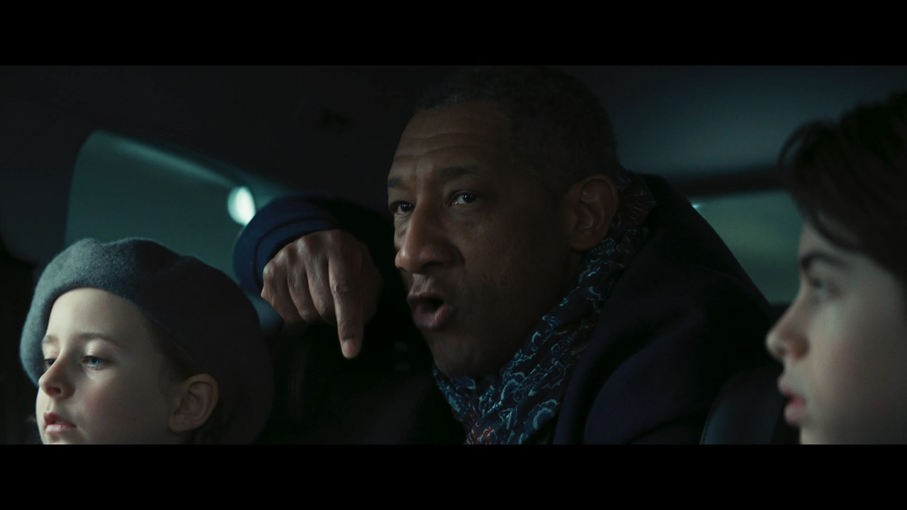 Blast (2021)_00_48_08_00_192