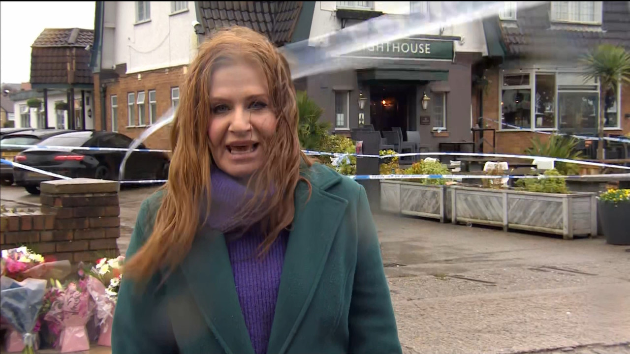 12.27 - 12.55.00 - ITV News Granada Reports. All the latest news, spo....ts_snapshot_06.07.184