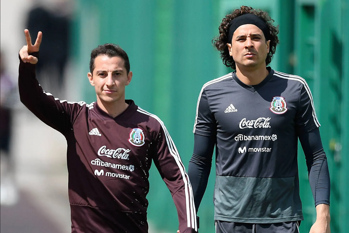 Contra Argentina, sin nueves; Funes-Mori, opción chata de la Selección Mexicana