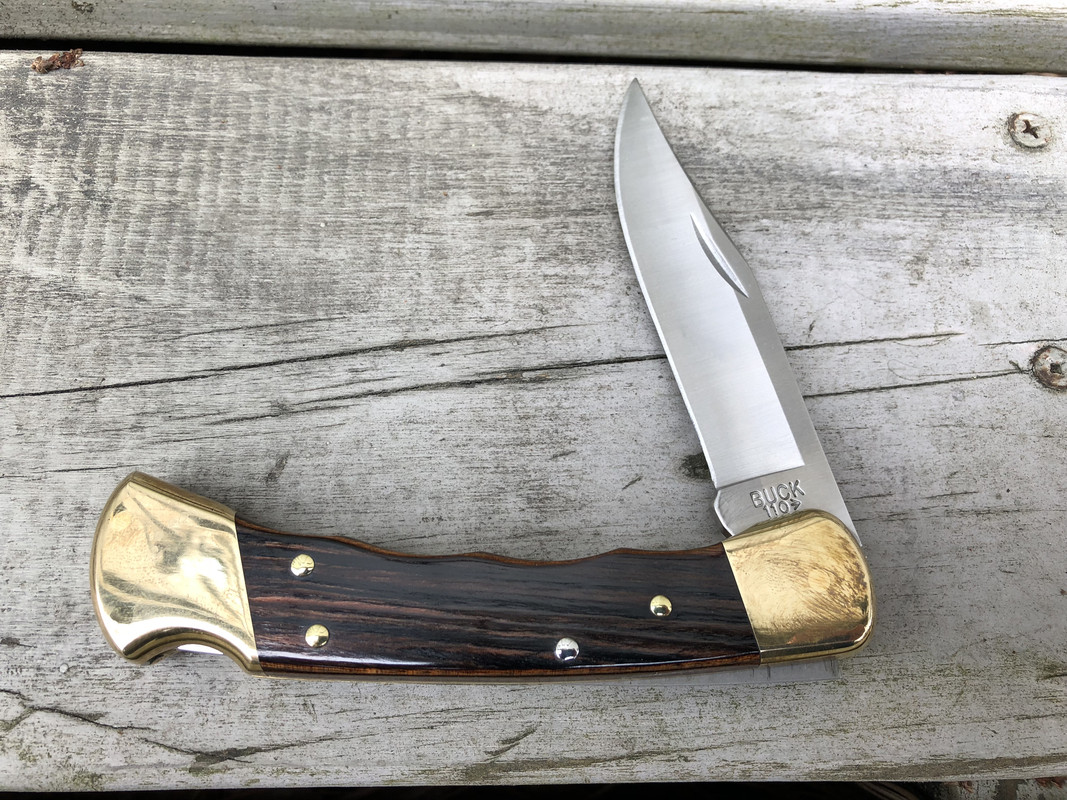 Buck_110_FG_-_2009.jpg