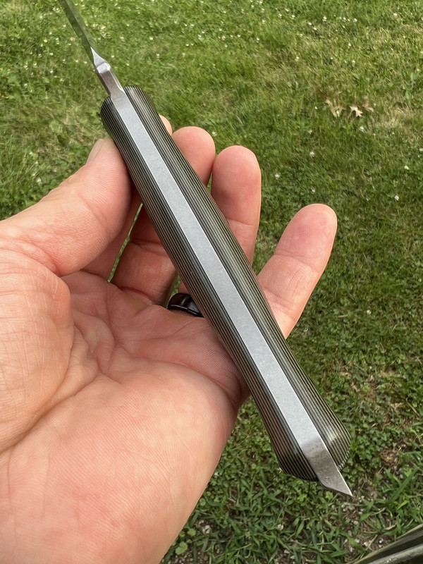 73293797-C2D2-4EFB-85E7-B7D1CAB68DF5