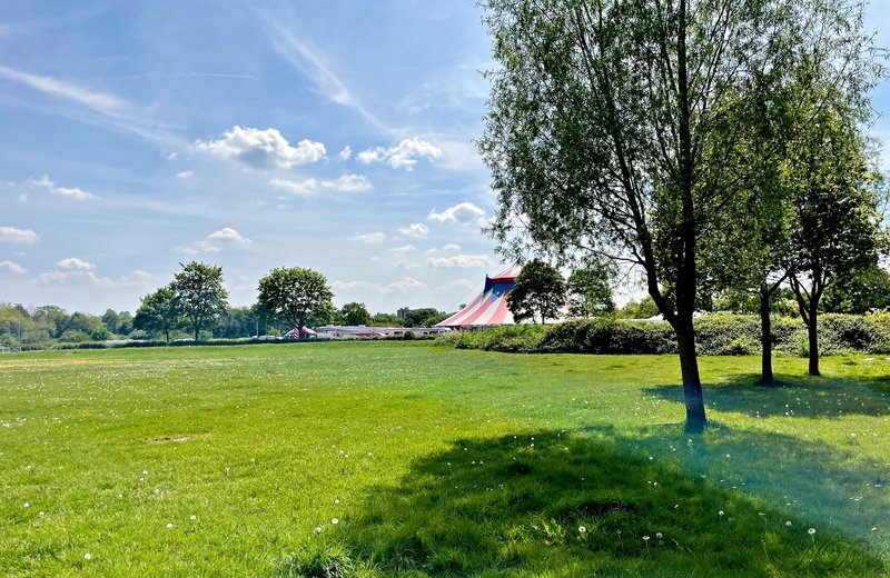 Field-fairground-Circus-HD.jpg