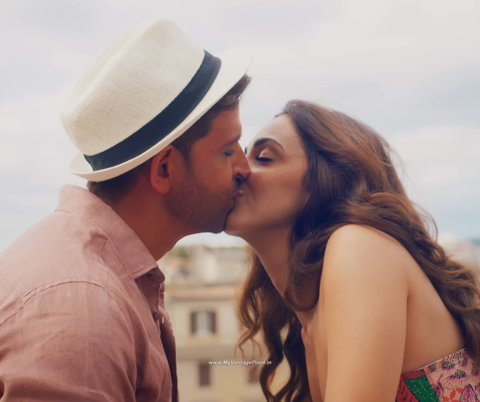 12 Kiara Advani with Hrithik Roshan in WAR 2 (2025) Movie MyVantagePoint