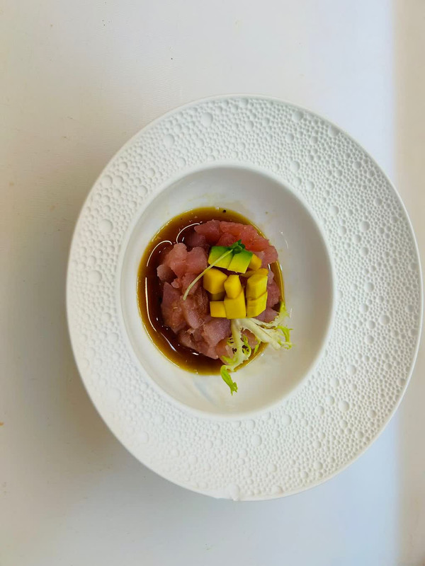 301. Tartare di tonno