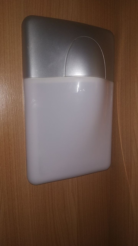 photo5773728655342679535