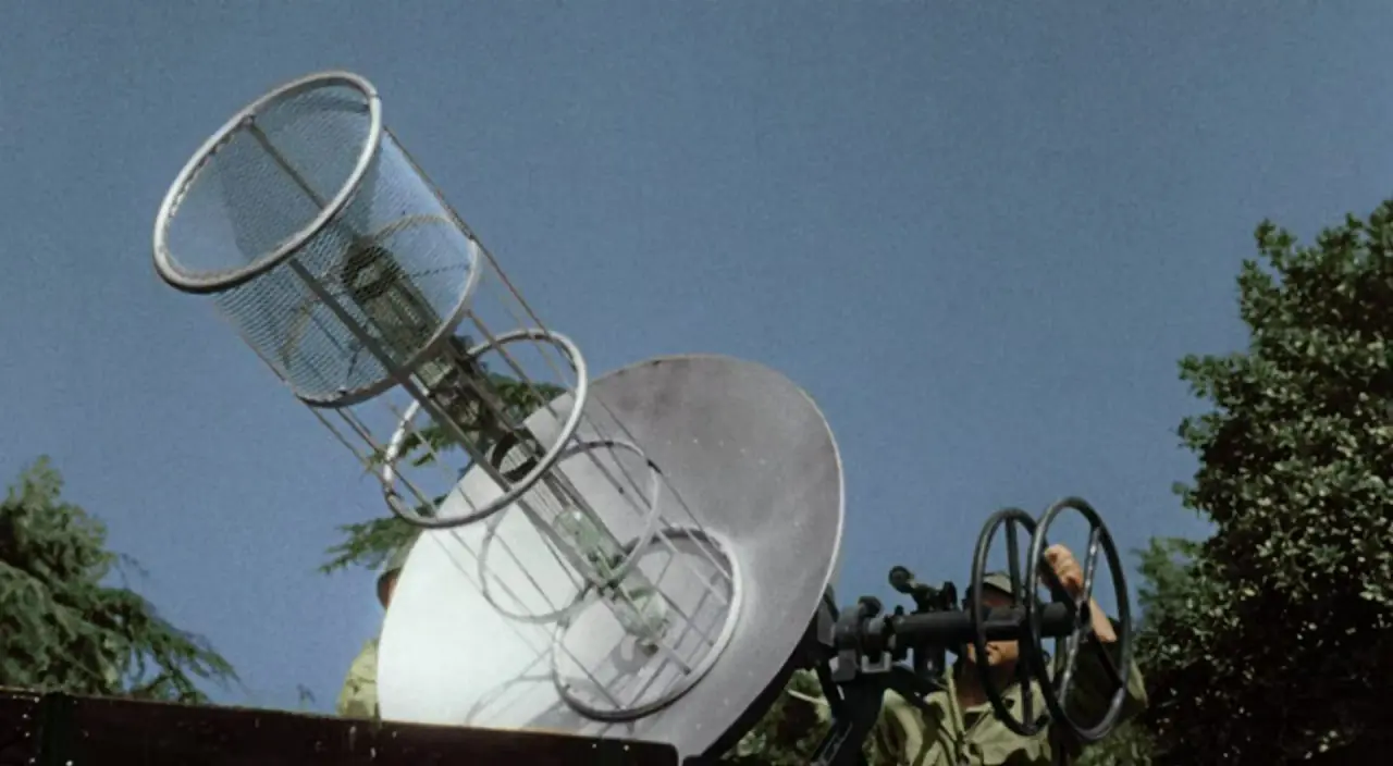 EARTH VS REFERENCE (40)