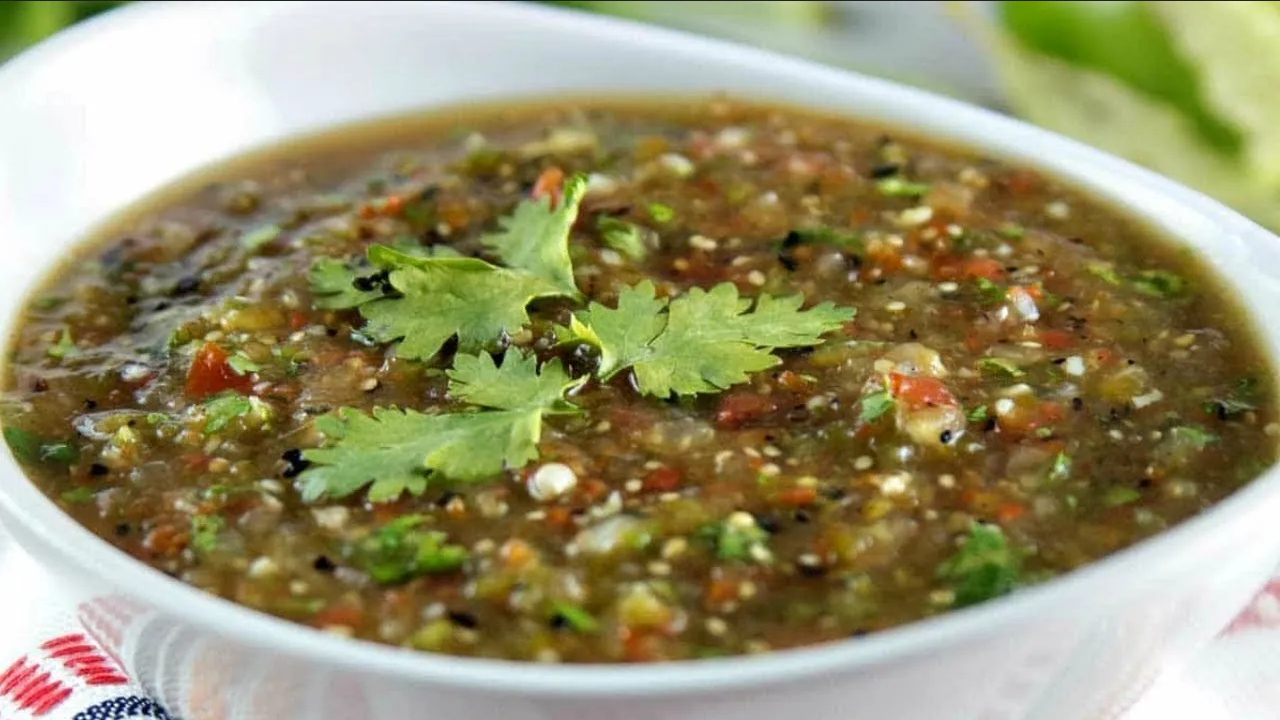 ¿Cómo hacer una salsa taquera para tus tacos al pastor? Receta fácil y rápida