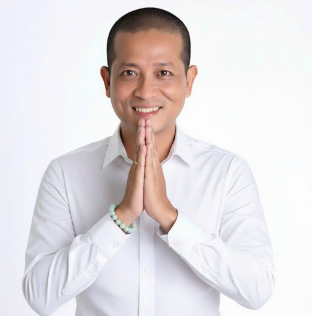 Thầy Nguyễn Hoàng Sơn – Ông Giáo Sơn