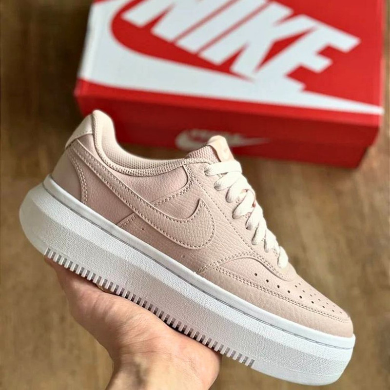 Tênis Nike Court Vision Alta Feminino