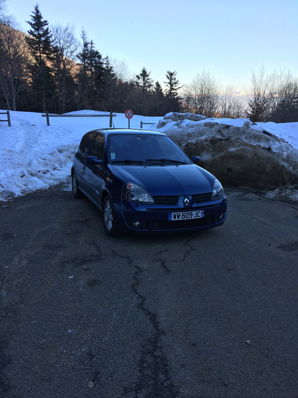 B0963505-B85D-4FCF-ABE1-DBE3C81E9359