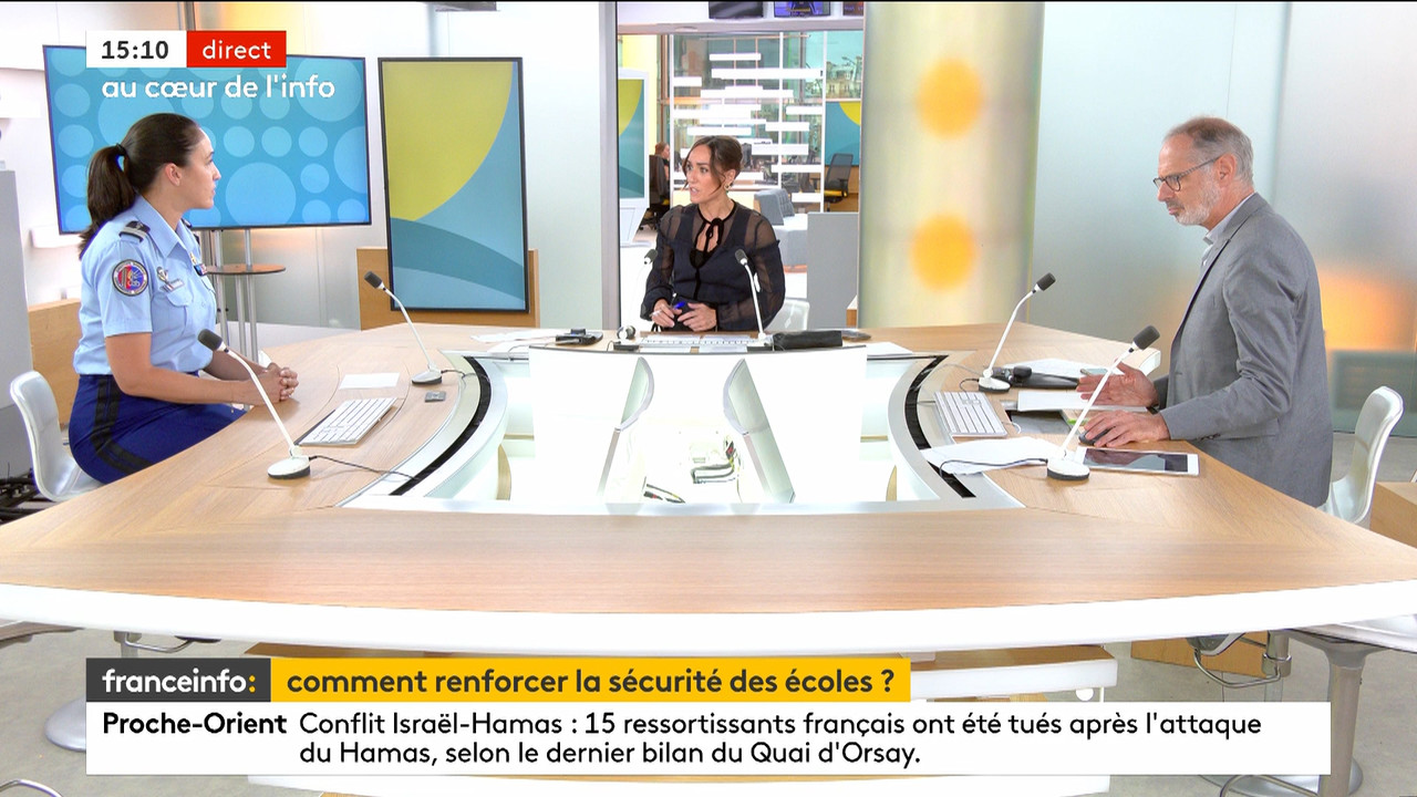 Au cœur de l'info week-end (Franceinfo)_2023_10_14_13_24_95.ts_snapshot_00.47.09.119