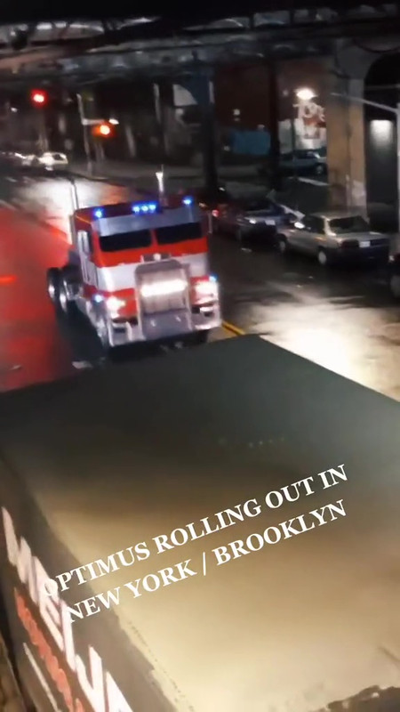 Rise-Of-The-Beasts-Optimus-Prime-In-Brooklyn-04