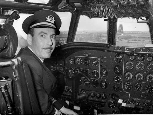 Capitán Zvi Tohar