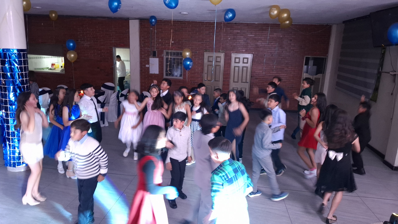 Prom (119)