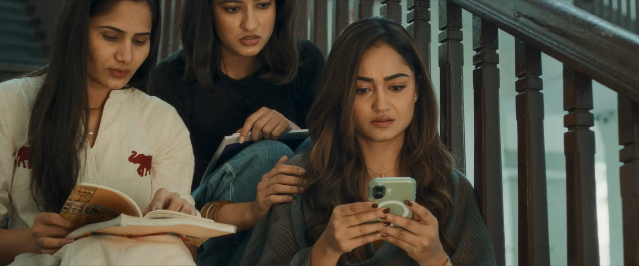 Aakhri Sawal 2026 WebRip [Hindi] 480p 720p ESub Screenshot