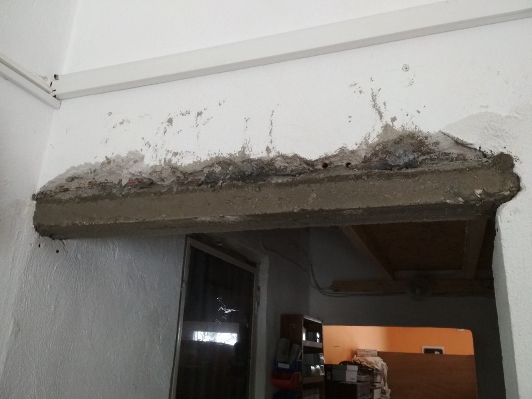 43D8F491-919E-4C5A-A124-99D4713D63EE