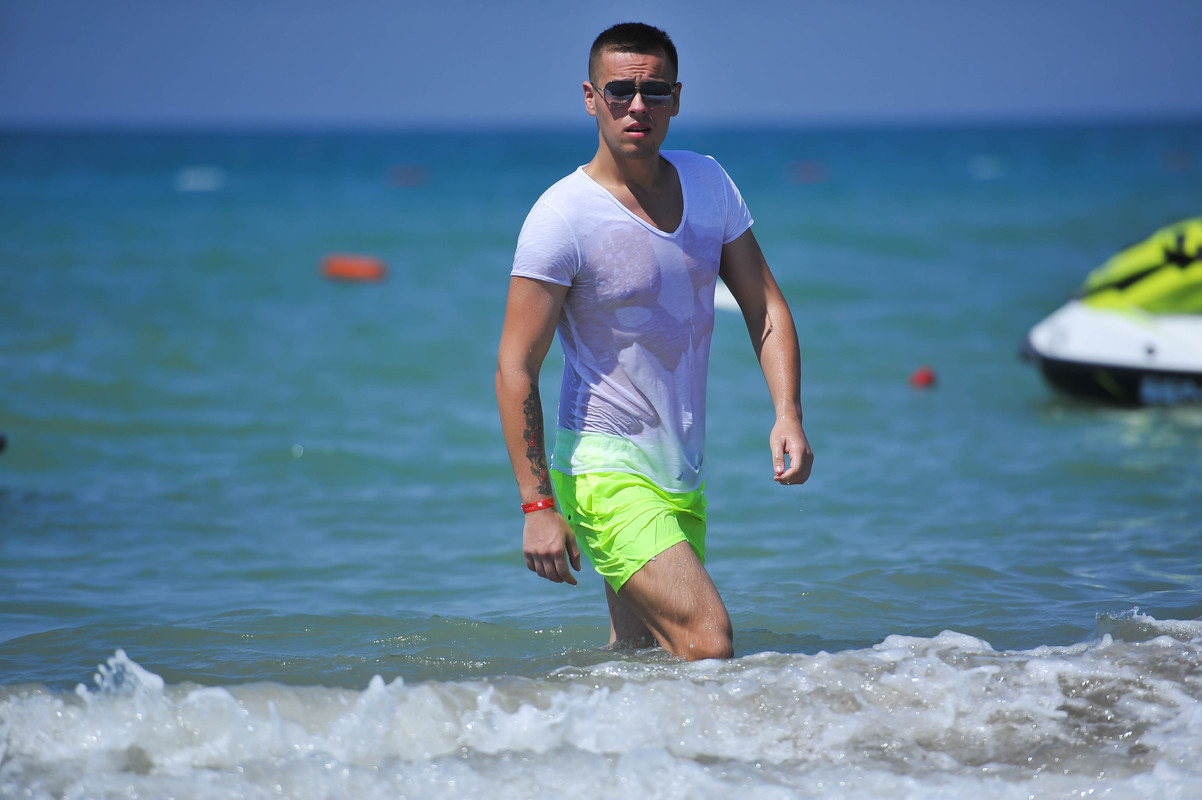 BACFD555-DCA2-410C-90A5-BE1A9AB93A6B