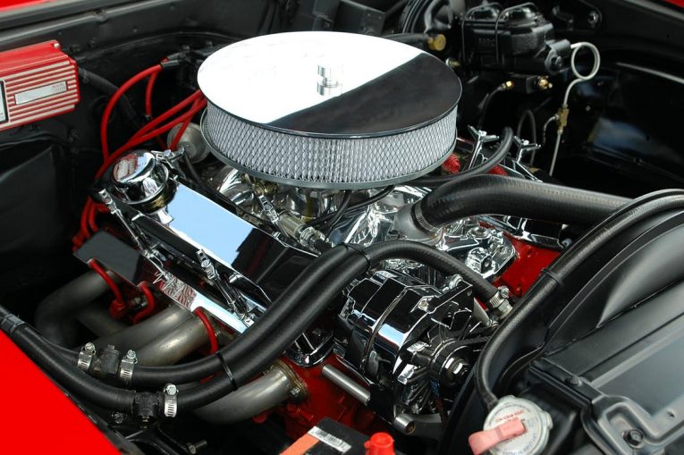 car-engine-motor-clean-customized-159293-765x509.jpg