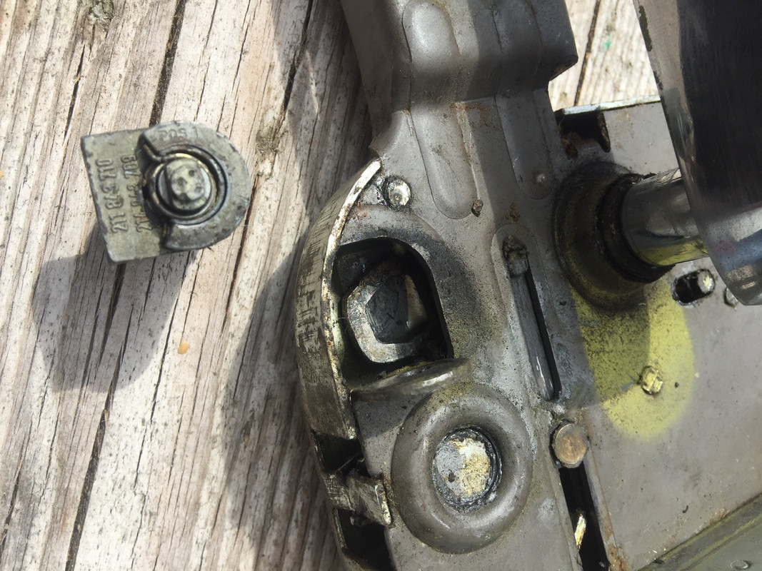 3FDA660B-A3B7-41DC-AEA9-65601AE784BB