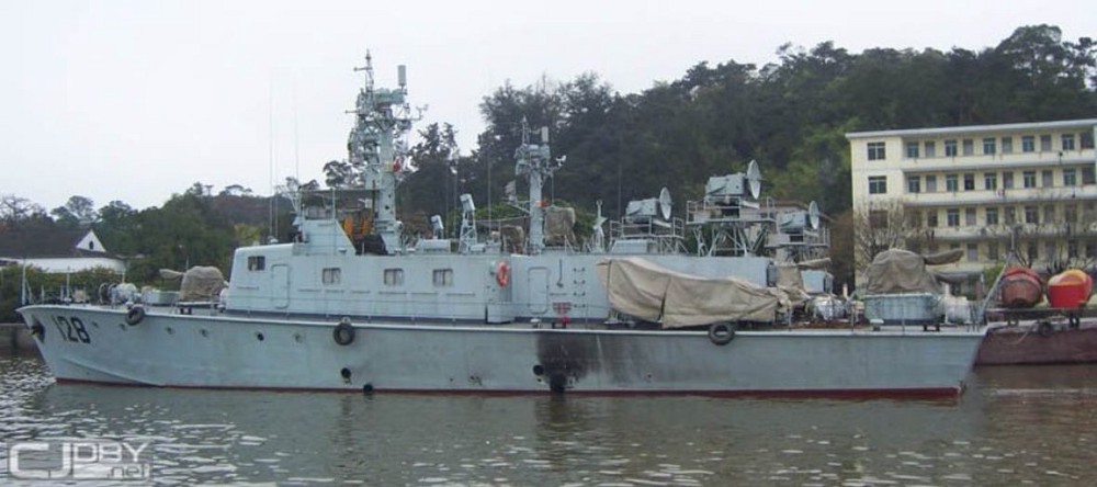 Jemeni-Type021-made-in-China-rak-t-s-gyorsnasz-d-1995-3-db.jpg