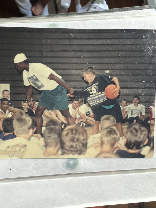 D411103E-29EC-44BB-9A15-C6D1711EDDF6