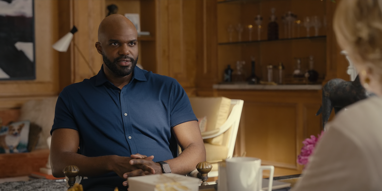 Hacks.(2021).S03E02.Better.Late.1080p.10bit.HMAX.WEB-DL.DDP5.1.HEVC-Vyndros.mkv_snapshot_13.49_[2024