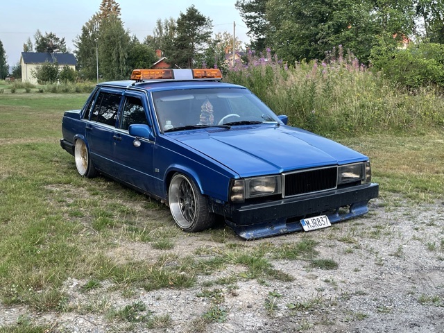 D0FEFF82-94CC-42DC-8587-22DDC13612DF