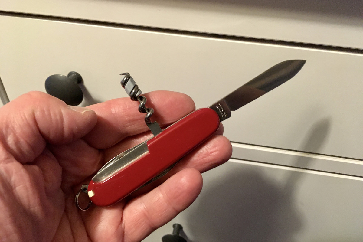 CD0D11AD-9C0D-4B0A-81E0-EE3378729F02