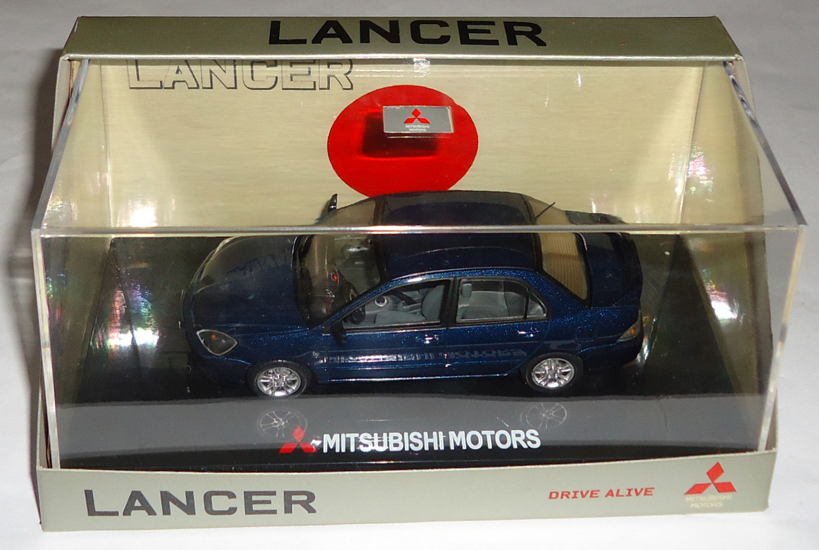 M-Lancer Sport VIII box