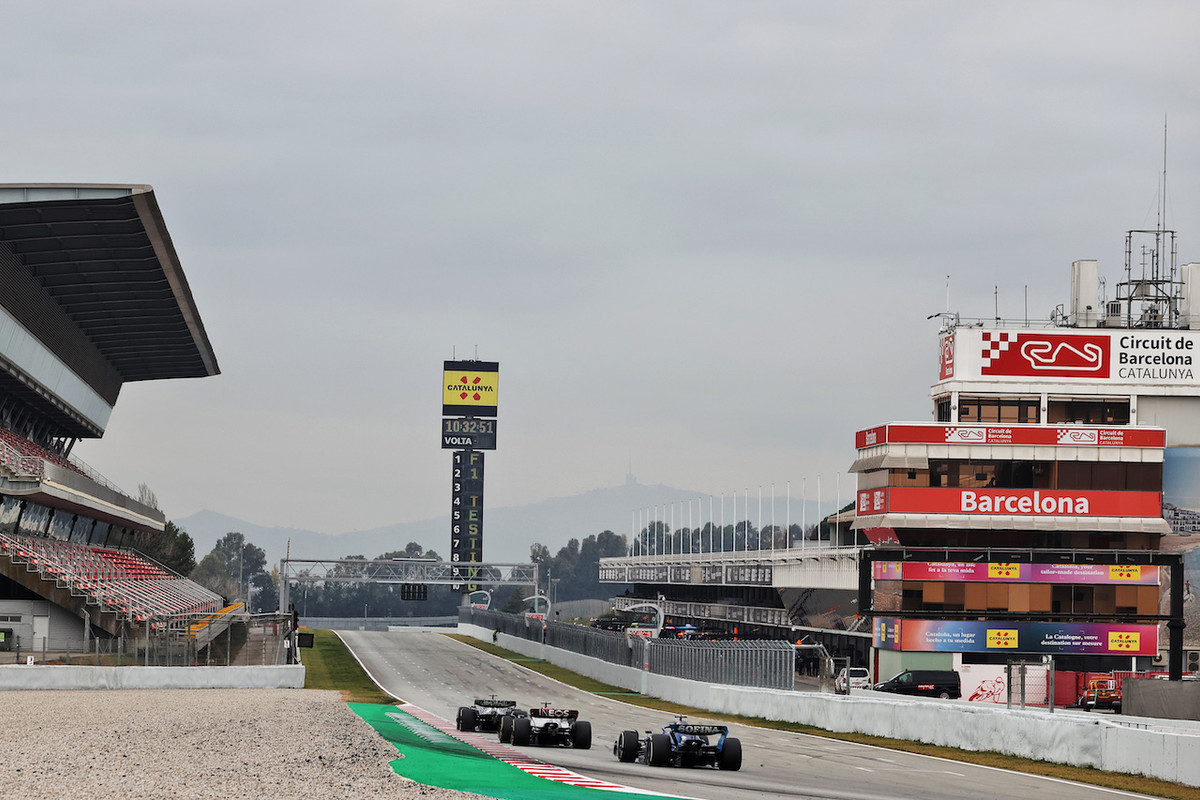 [Imagen: f1-test-barcellona-day-3-gallery-fotografica-101.jpg]