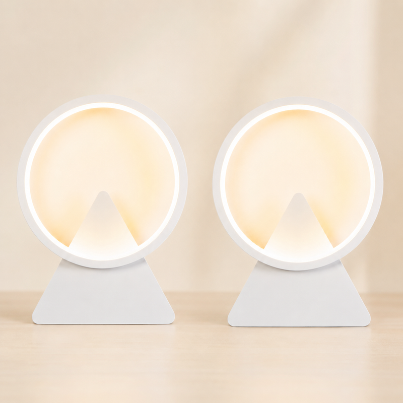 Lot de 2 – Halo triangulaire pour une décoration harmonieuse