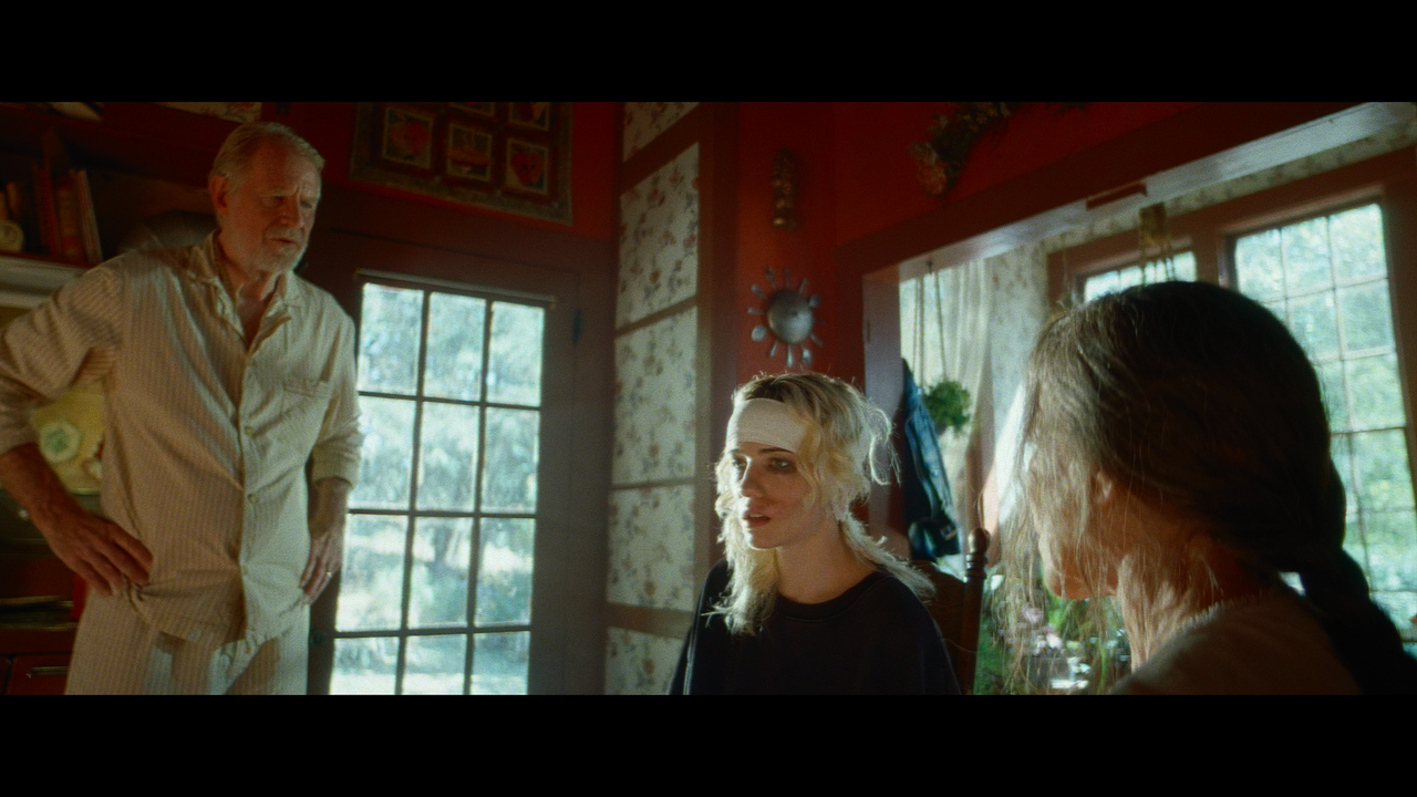 mpv shot Strange Darling 2023 2160p UHD BDRemux GER Transfer HDR DV HEVC Нечипорук 00 40 52 0007