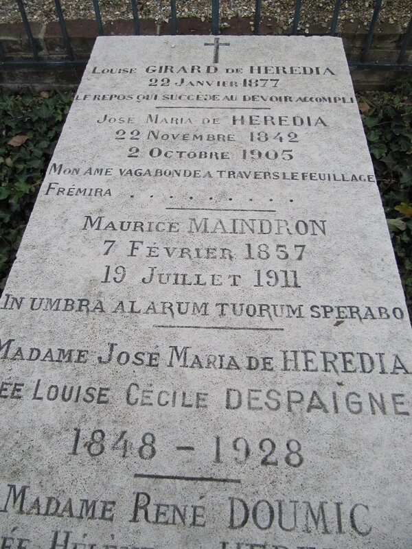 Tombe-de-Jos-Maria-de-H-r-dia-Bonsecours