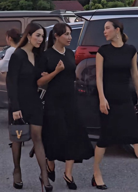 gal-9800658-20250609064113-2220864