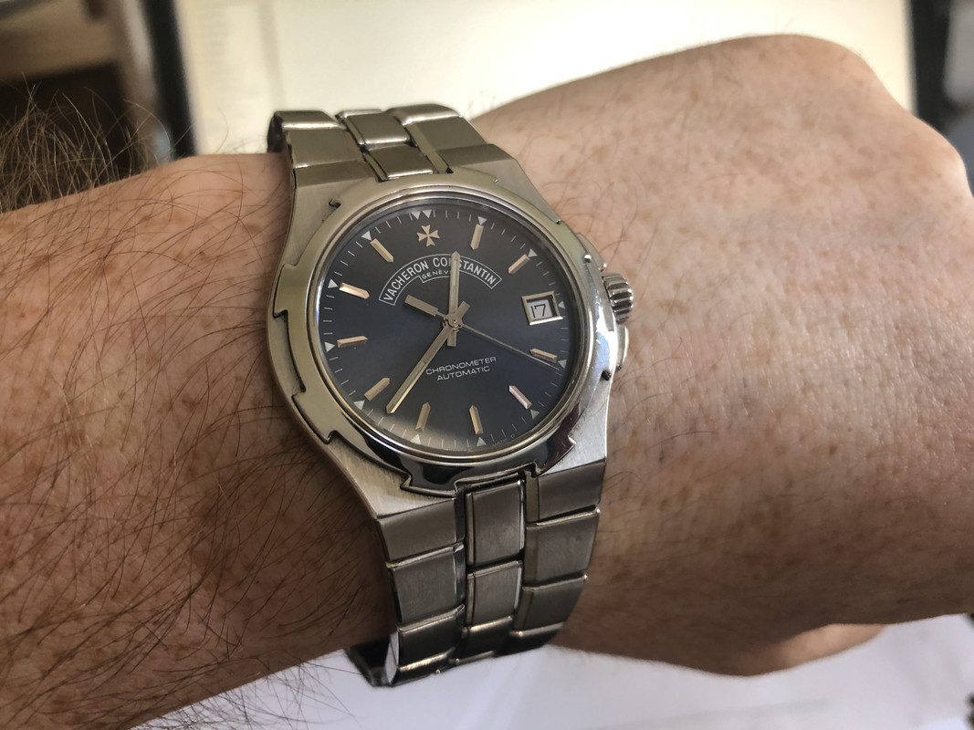 1B3344F9-1068-4E3A-A4F6-D85E1593B4F0