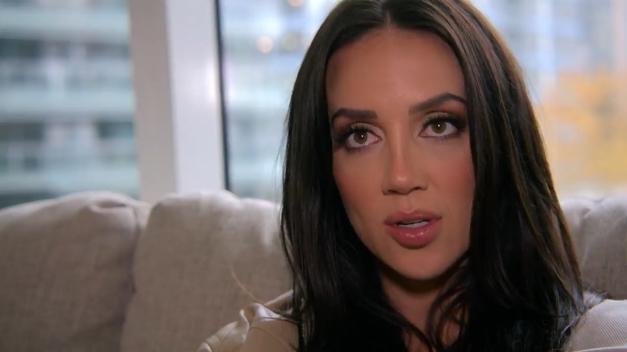 WWE: Unreal (2025) Season 1 [Hindi + English] WebRip 480p 720p ESub - Complete Screenshot