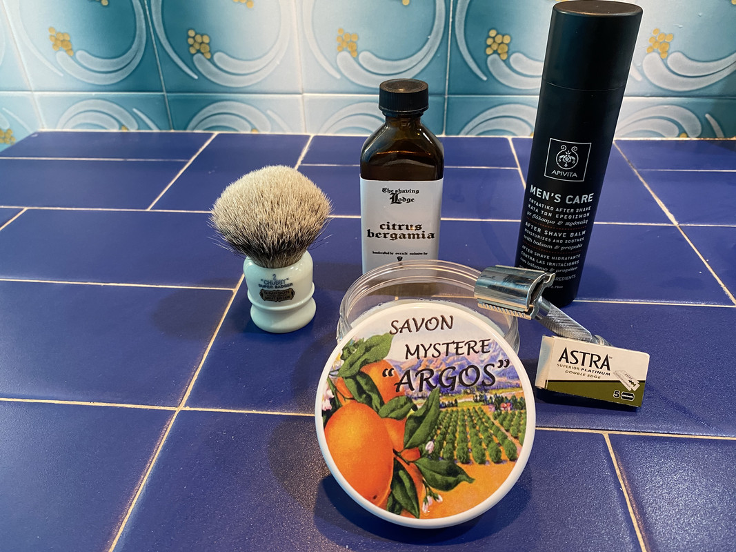 EBB4550B-303A-4FC2-8665-A565F8DE1F9A