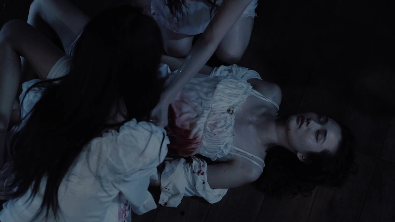 Hide.Sis.2025.S01E01.VIEON.1080p.WEB-DL.AAC.2.0.H.264-ZIN.mkv_snapshot_02.08.000