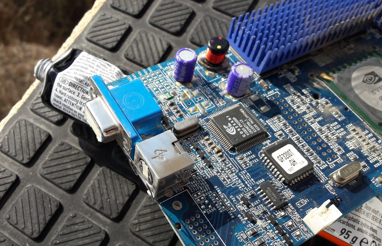 Hercules-GF3Ti200-016