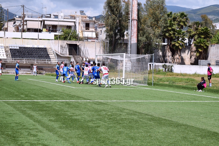 , &Pi;&alpha;&nu;&theta;&omicron;&upsilon;&rho;&iota;&alpha;&kappa;ό&sigmaf;- &Pi;&alpha;&lambda;&lambda;&eta;&xi;&omicron;&upsilon;&rho;&iota;&alpha;&kappa;ό&sigmaf; 3-0: &Mu;&epsilon; &tau;&omicron; &delta;&epsilon;&xi;ί &sigma;&tau;&alpha; &mu;&pi;&alpha;&rho;ά&zeta; &mu;&epsilon; &chi;&alpha;&tau; &tau;&rho;&iota;&kappa; &tau;&omicron;&upsilon; &Alpha;&gamma;&gamma;&epsilon;&lambda;ή (&phi;&omega;&tau;&omicron;&gamma;&rho;&alpha;&phi;ί&epsilon;&sigmaf;)