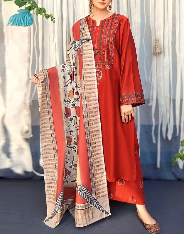 Elegant Sequins Embroidered Lawn Suit 2025 with Diamond Organza Dupatta