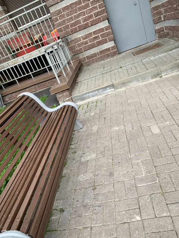 AB85BE40-D6B4-49AF-B94B-283157FA3A6F